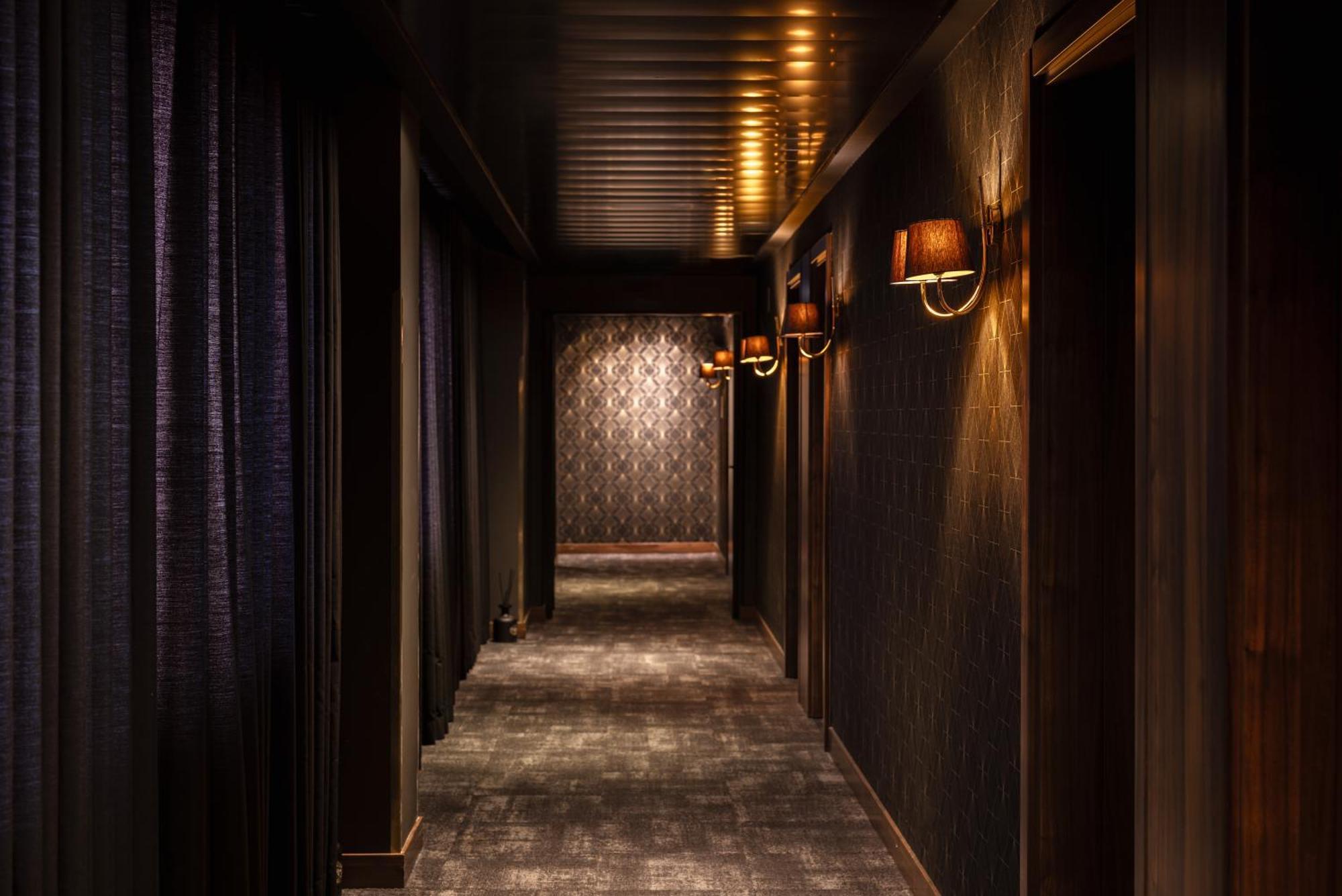 Maxime Hotel Lisbon Exterior photo